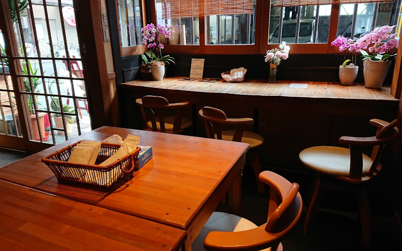 ハイ・どうぞ ふしみや食堂