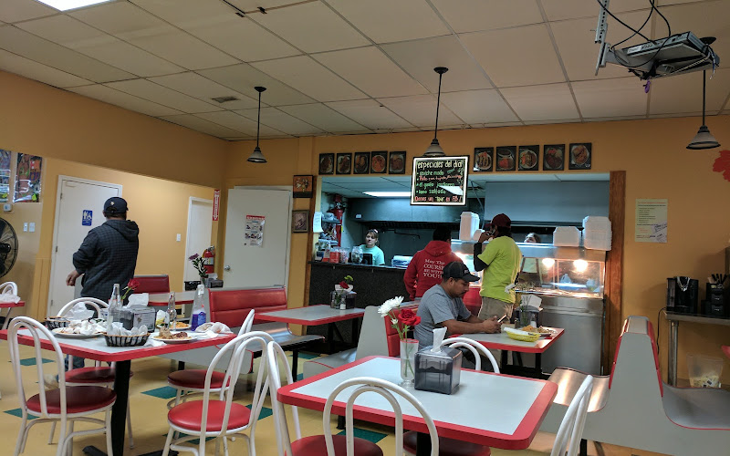 Cielito Lindo | Latino Market and Restaurant