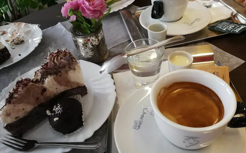 Café Kolonáda, Caffe Family