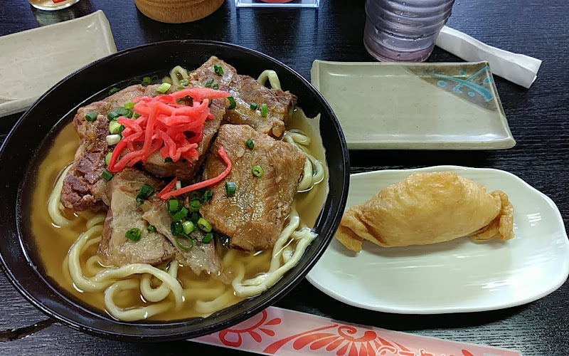 ソーキそばの元祖・ 我部祖河食堂 本店