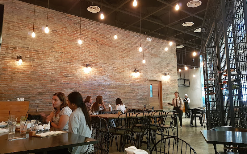 Brique Modern Kitchen - Galleria Cebu