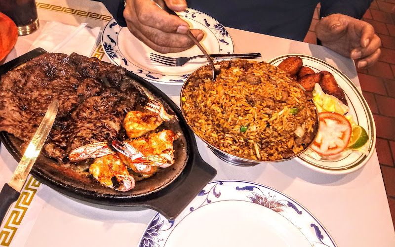 El Pabellon De Oro