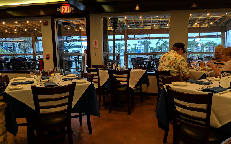 Schafer's Coastal Bar & Grille