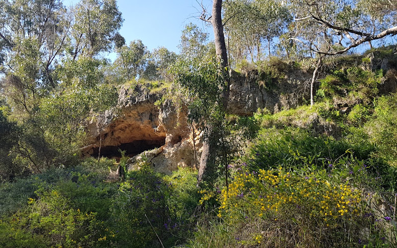 Boomerang Gorge - Dwerta Mia Walk Trail