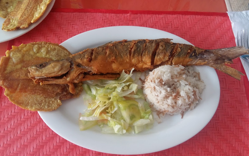 Restaurante y Sevicheria Delicias de Mayeya