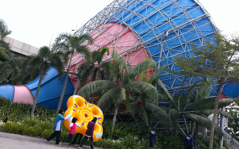 i-City Theme Park