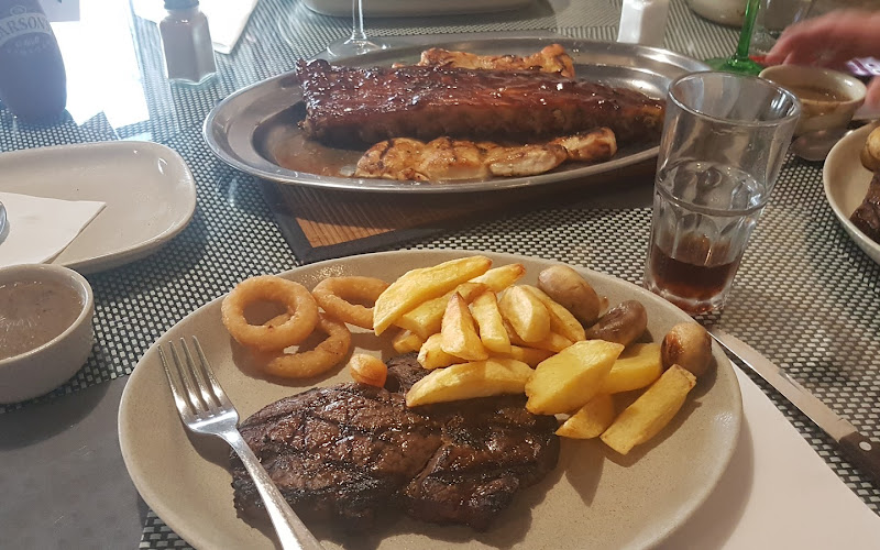 Restaurante The Cockerel