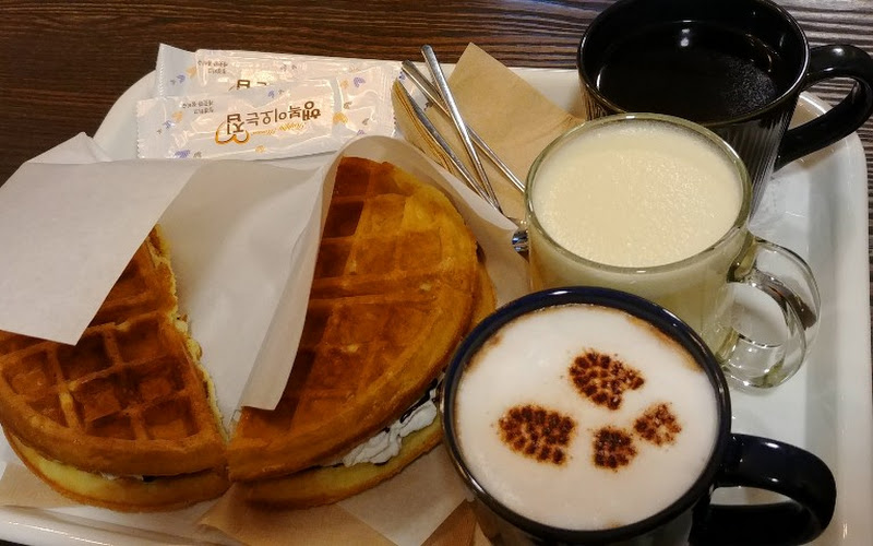 오늘도커피
