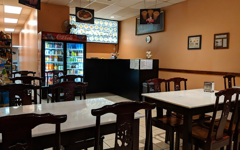 Mutiara Food & Market