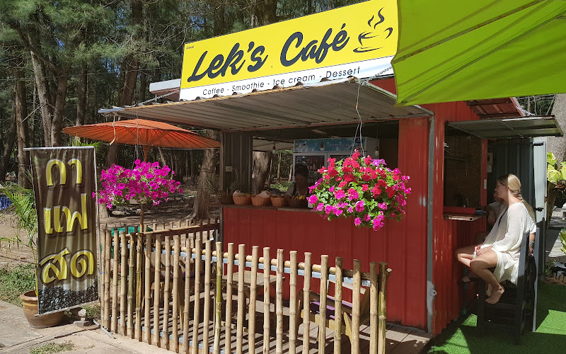 Lek's Cafe