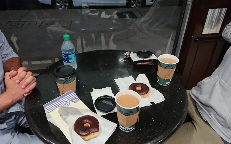 Yum Yum Donuts