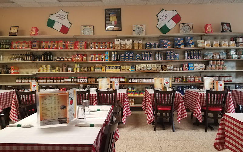 Gio's Cafe And Deli