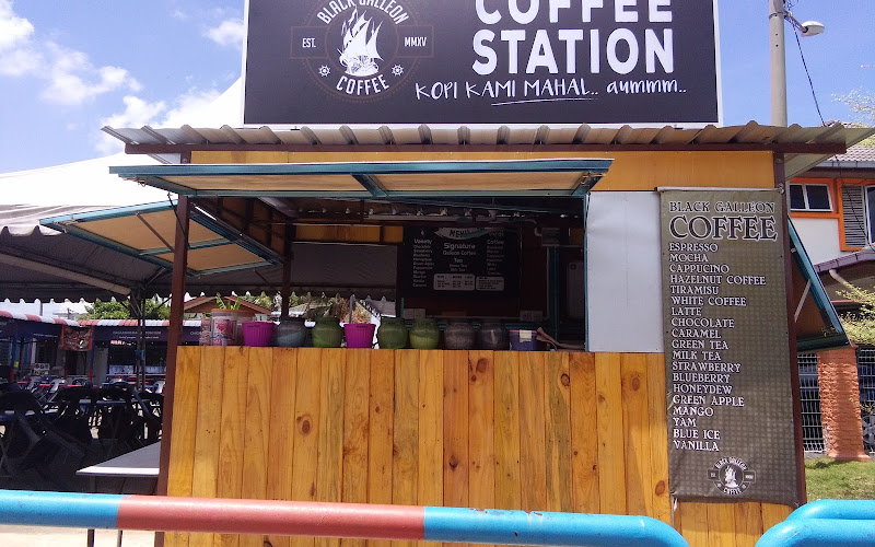 Black Galleon Big Cup Coffee (Bukit Gambir Supporters Hub)