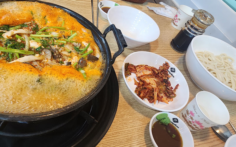 등촌샤브칼국수 김천점