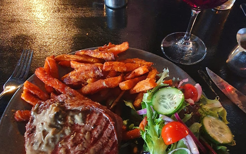 The York Lounge & Bar