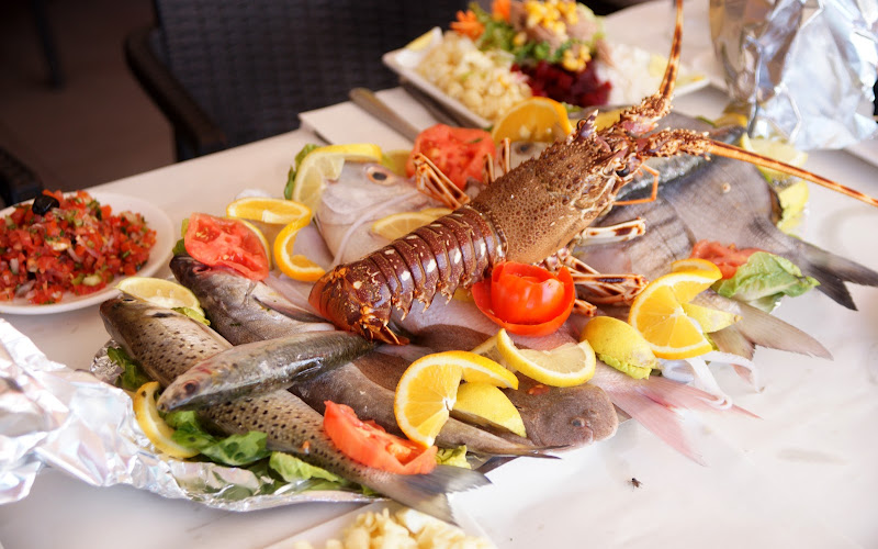 Restaurant Happy Wave