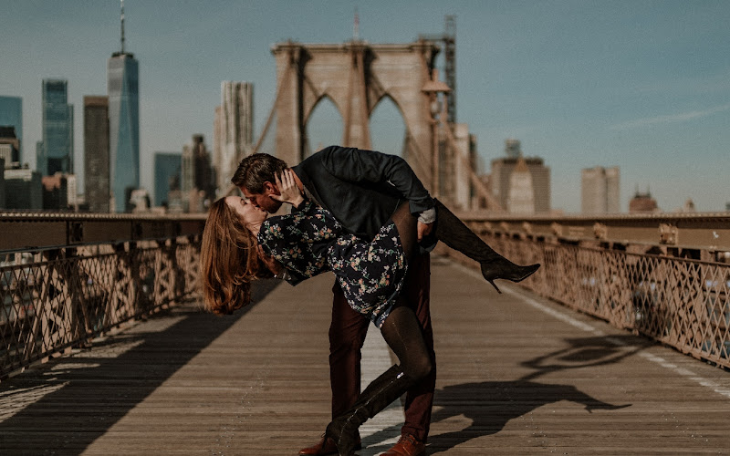Brooklyn Bridge cinematic photo walk
