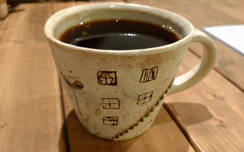挽きこもるコーヒー