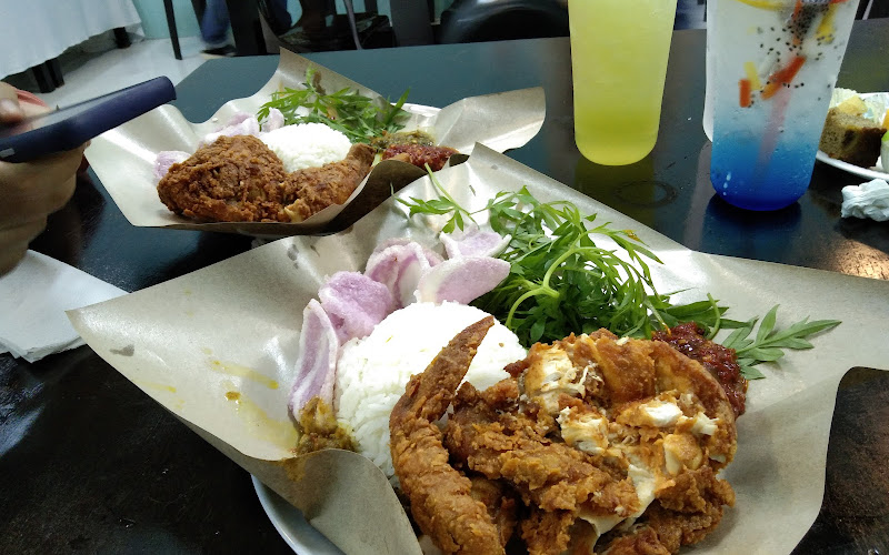 Restoran Ayam Genyit