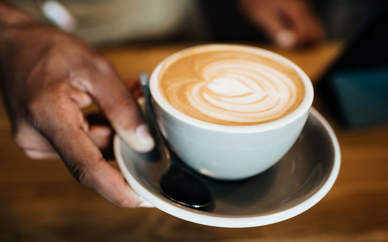 DeliMuti Art Café