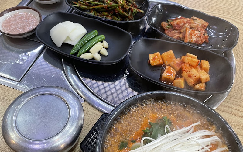 형제국밥 삼천포점