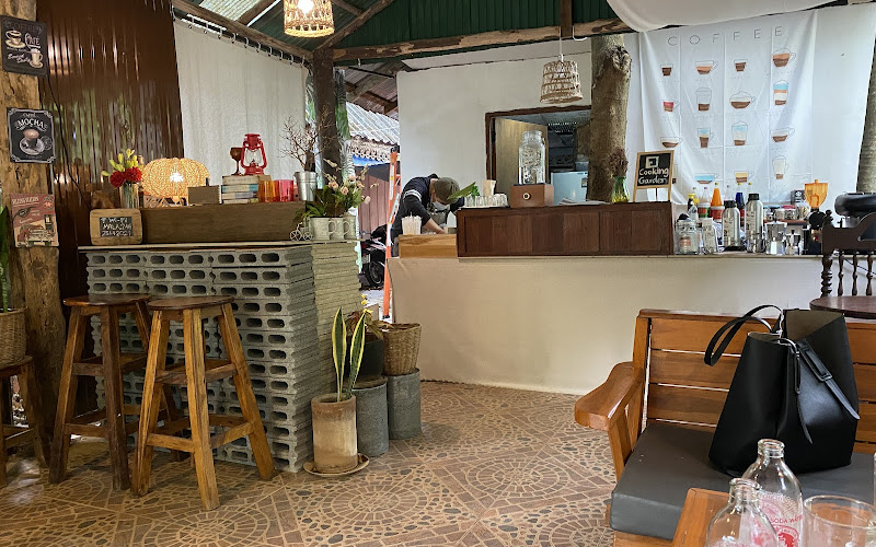 Cooking Garden Cafe & Eatery