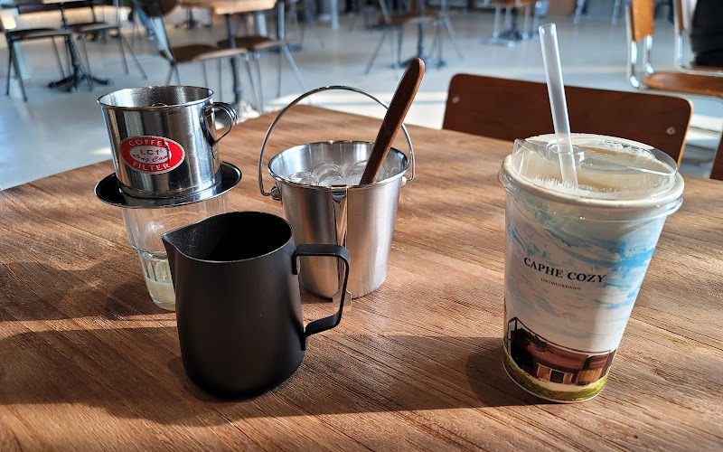 카페 코지웨어하우스 Cafe Koji Warehouse