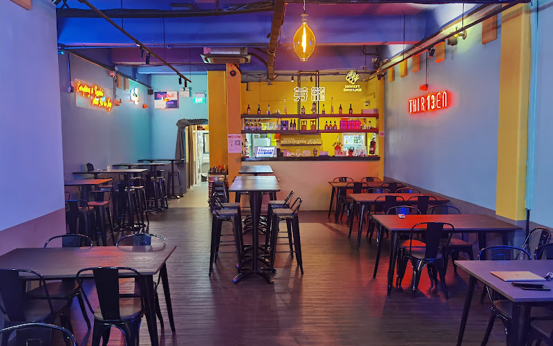 Thirteen BBQ Bar 十三烤吧