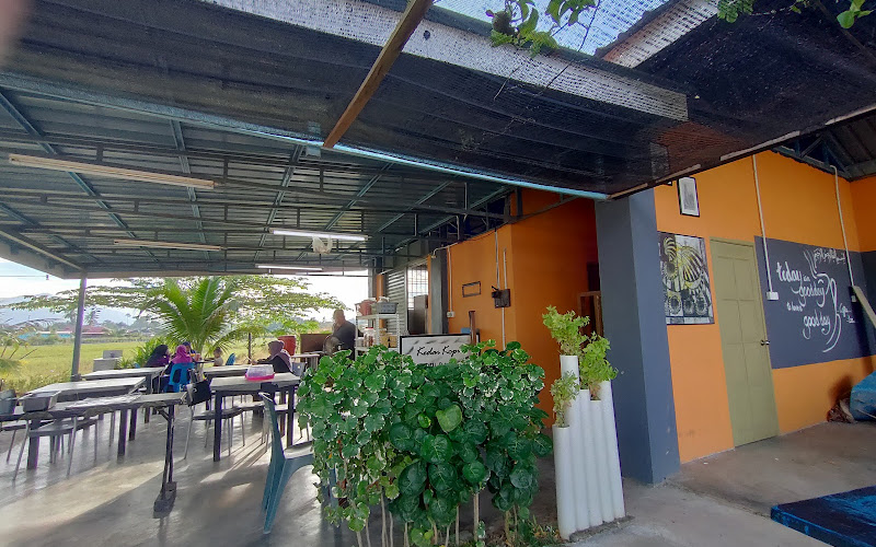 kedai kopi Din Dalcha