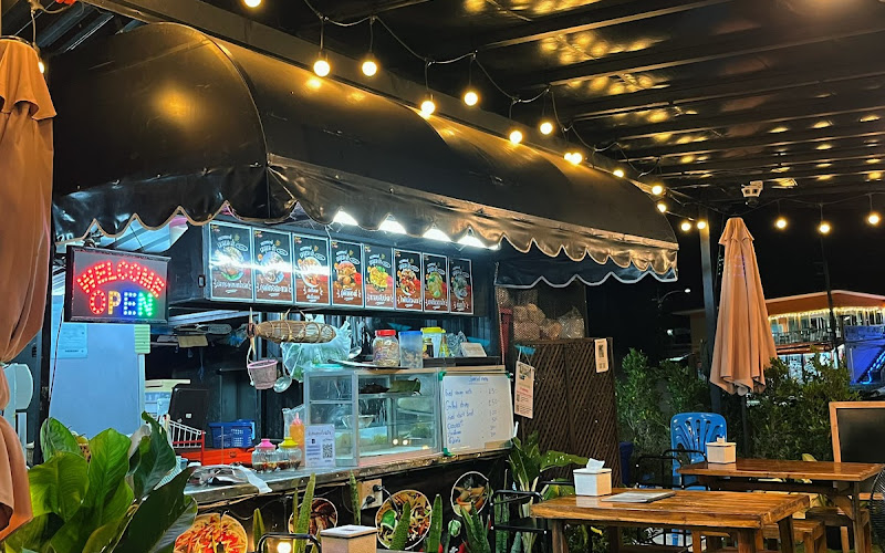 สกล ละเบ๋อ SAKOL LABER