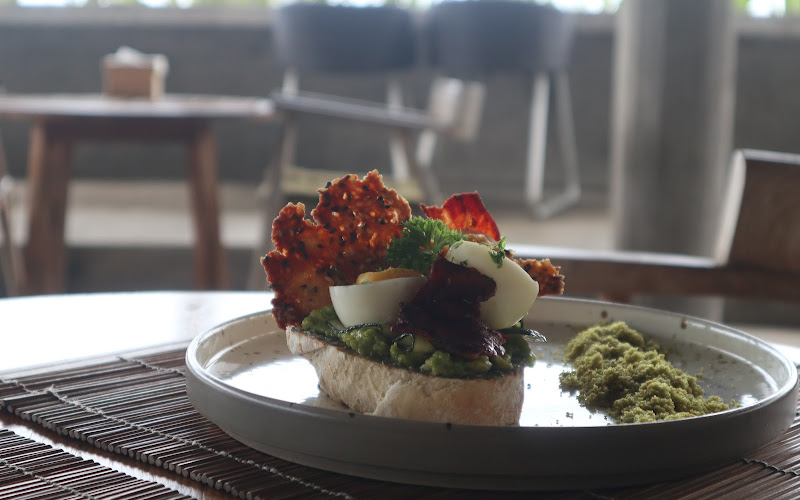 The Tiing Kitchen and Bar