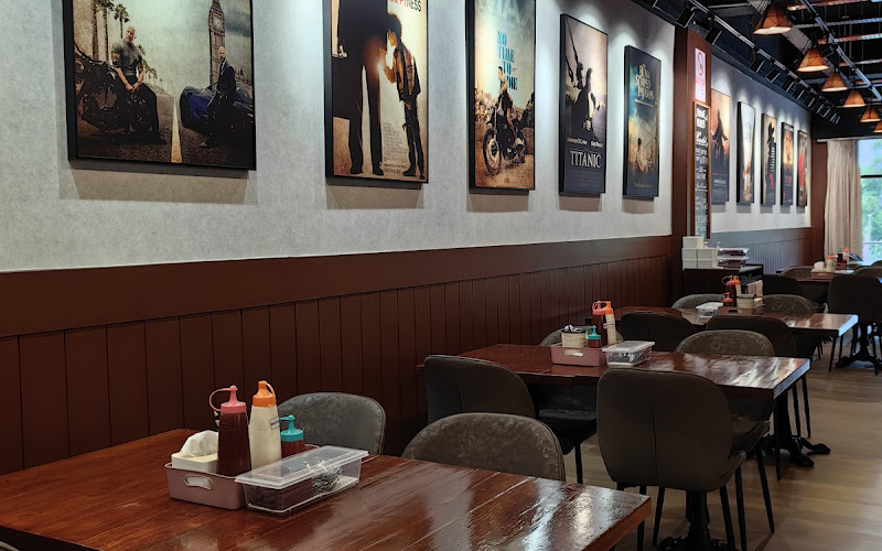 Grill & Shake City Mall