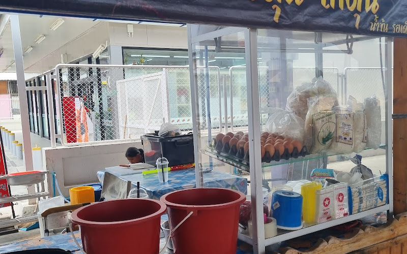 ก๋วยจั๊บน้ำข้นเมืองพัทยา , โจ๊ก , ต้มเลือดหมู