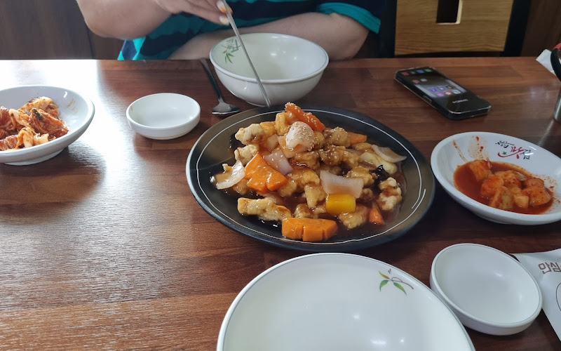 다래원해물칼국수