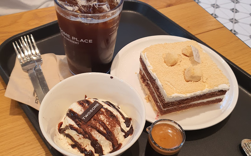 A TWOSOME PLACE (투썸플레이스) 김해외동점