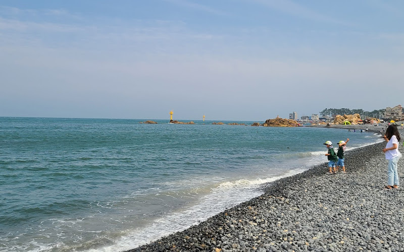 주전몽돌해변