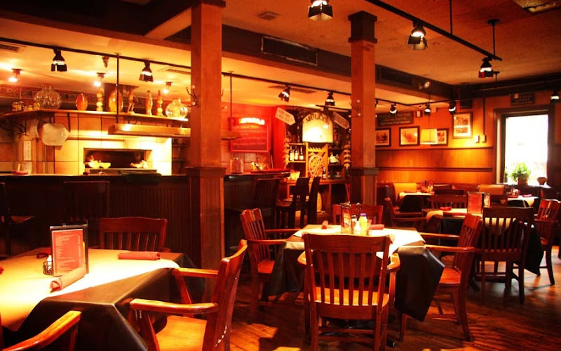 Molly's Restaurant & Bar