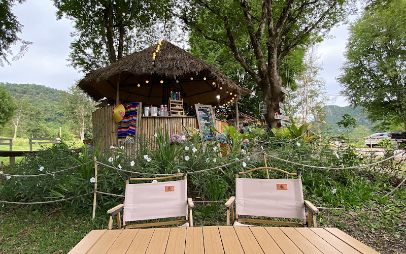 ブルー サン ヒル キャンプ カフェ