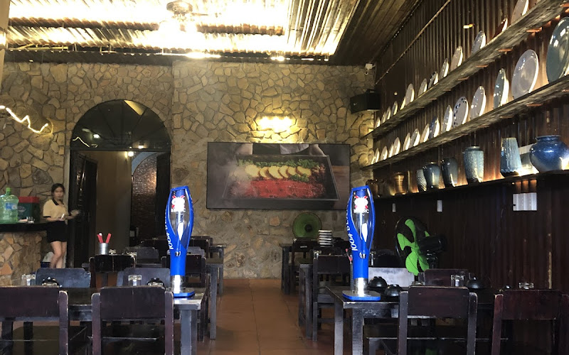 Hải Sản Bếu - 161 Nguyễn Tất Thành