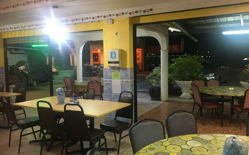 Taman Sri Peranggi & Katering Restaurant, Beringgis, Sabah.