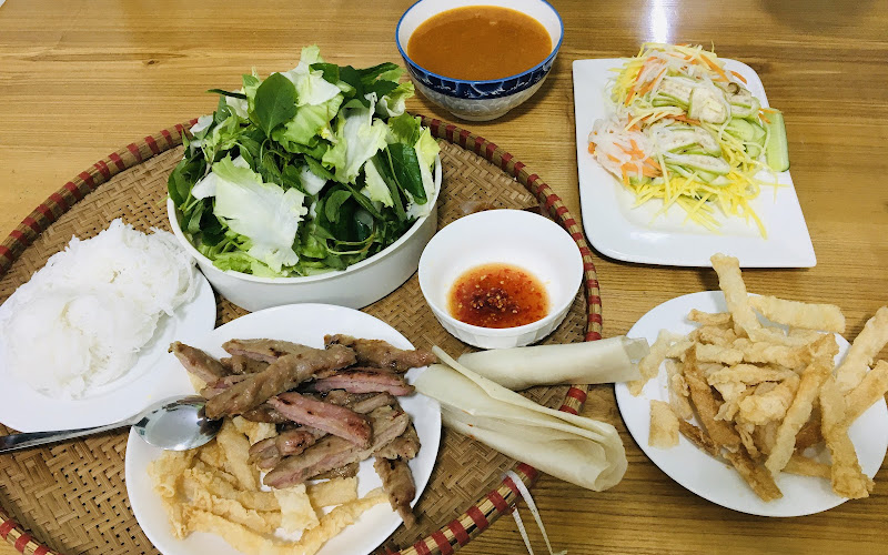 Đặc Sản Nha Trang.Nem Nướng