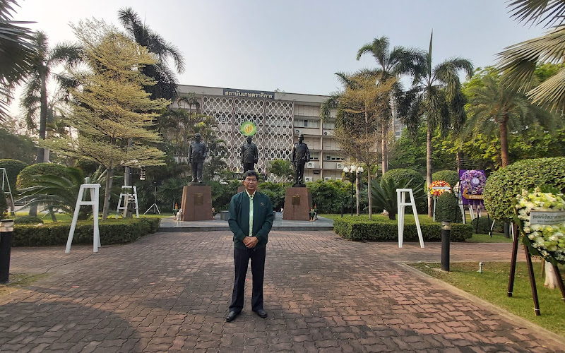 Three Founder of Kasetsart University Monument