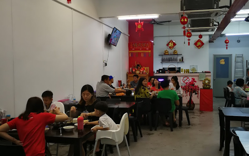 BRIGHT NEW DAY RESTAURANT日日生火锅烧烤