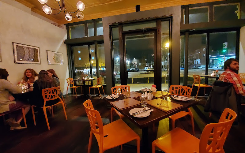 Tree House Restaurant