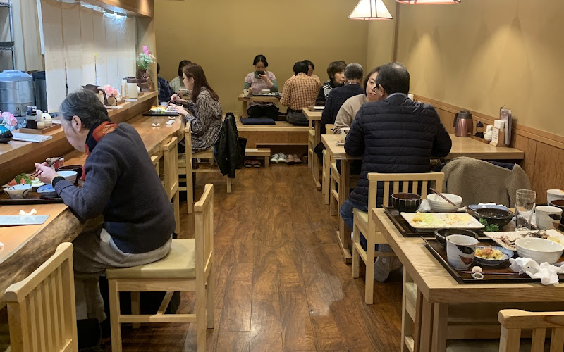 魚料理 谷中冨じ家