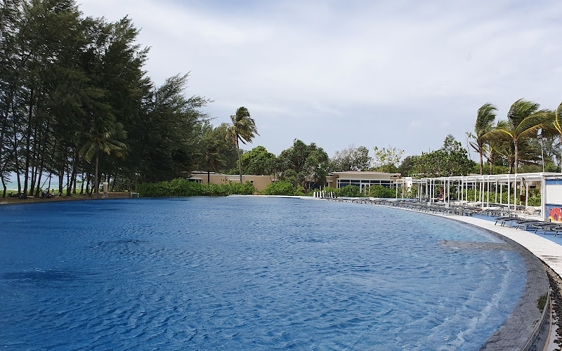 Mai Khao beach