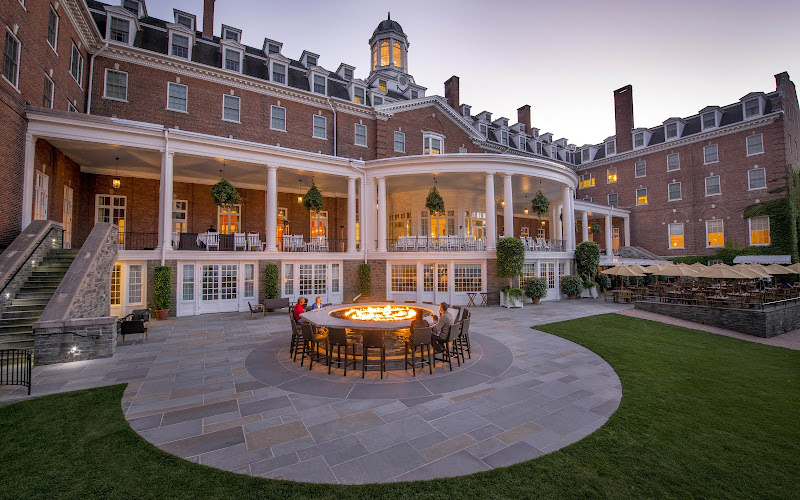 The Otesaga Resort Hotel