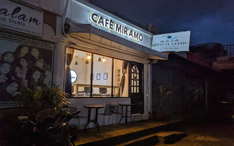 Cafe Miramo