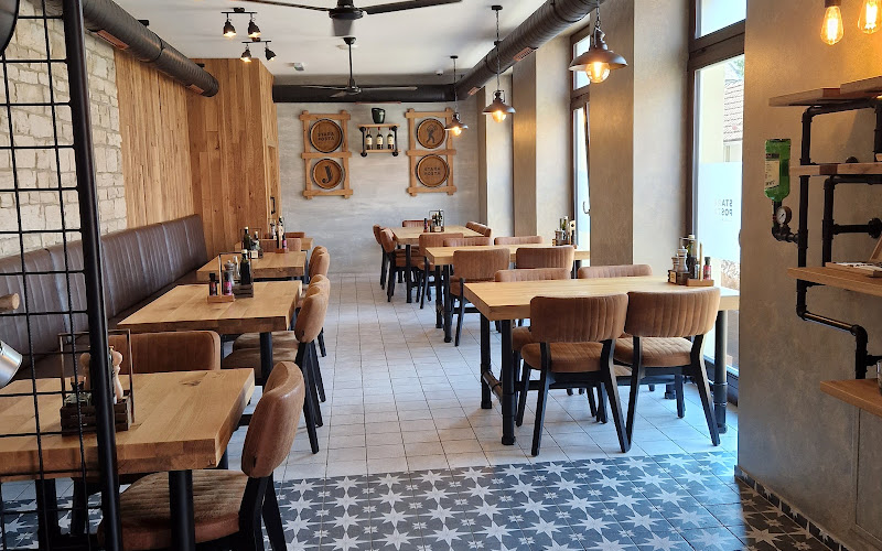 Stara Pošta Pivnica&Picerija