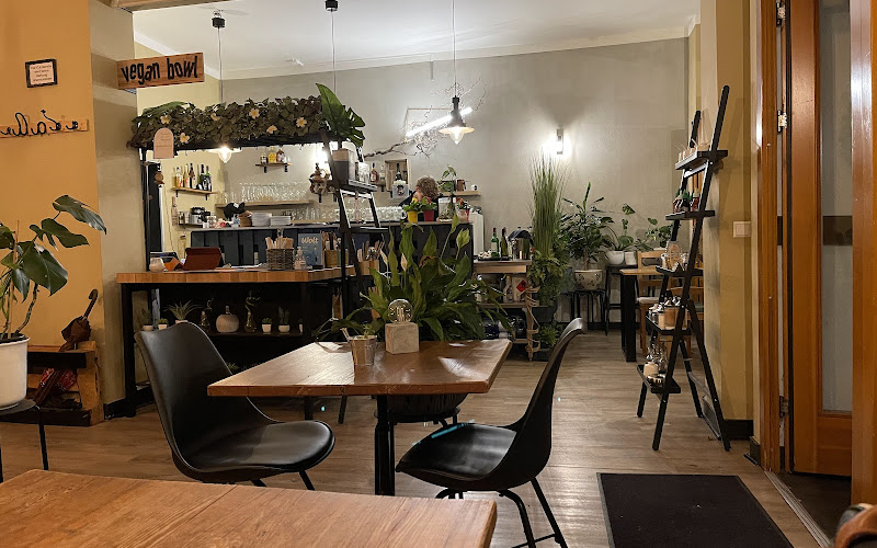 Viet Next Door - Vegan Cuisine